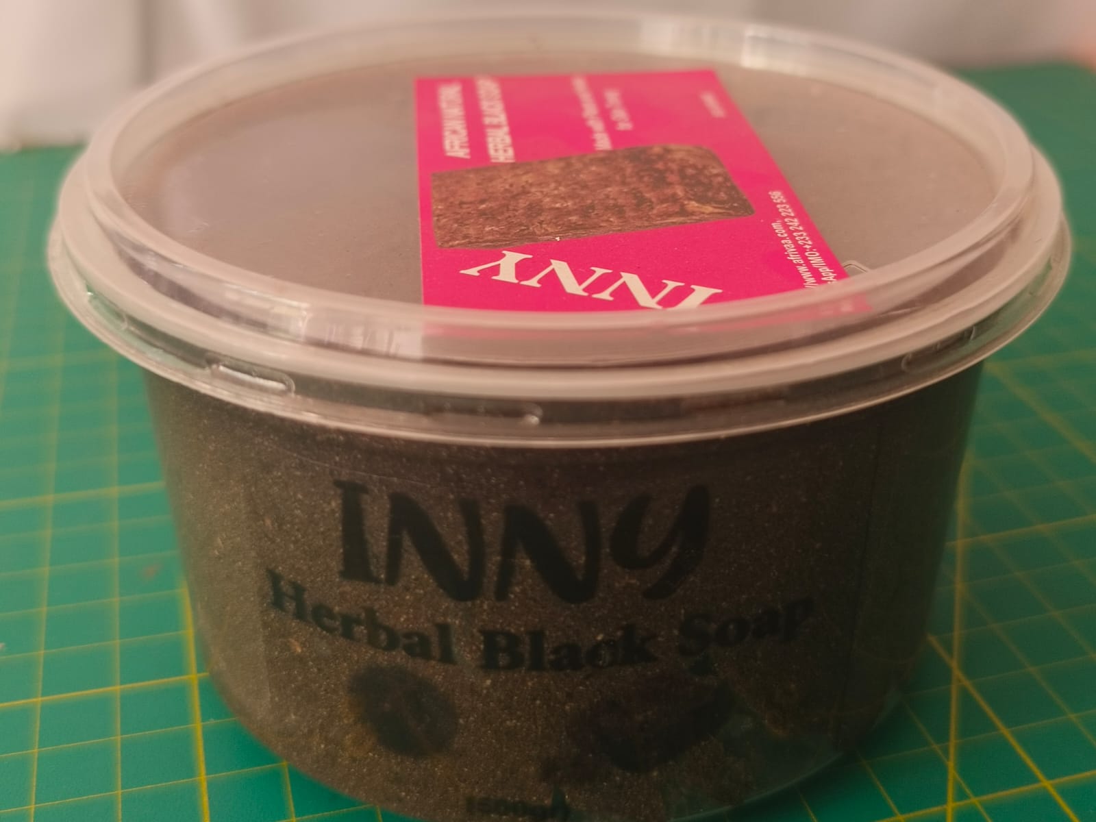 Inny African Herbal Black Soap 500gr